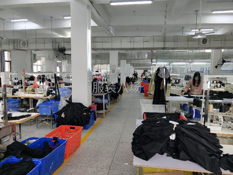 江西信豐縣品超服裝廠 專注褲子凈加工，打造鞋帽零售新亮點